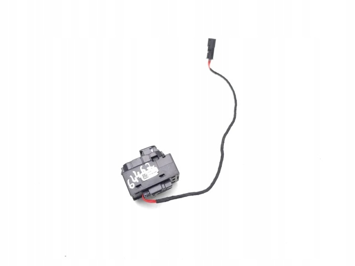 TESLA MODÈLE 3 BOUTONS VITRE 2020 SALOON 4/5DR 1081038-01-E 90026-358 EV