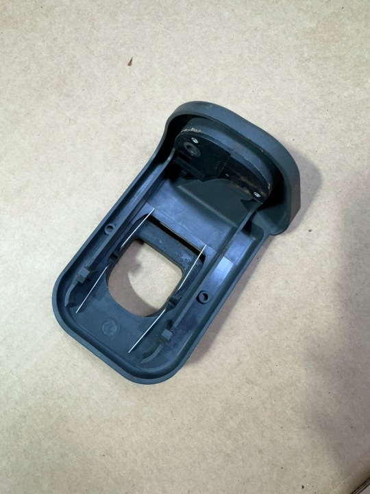 PROTECTION RIDEAUX CAPTEUR BOUCHON MERCEDES SL R230, W230 ZU A2306940014