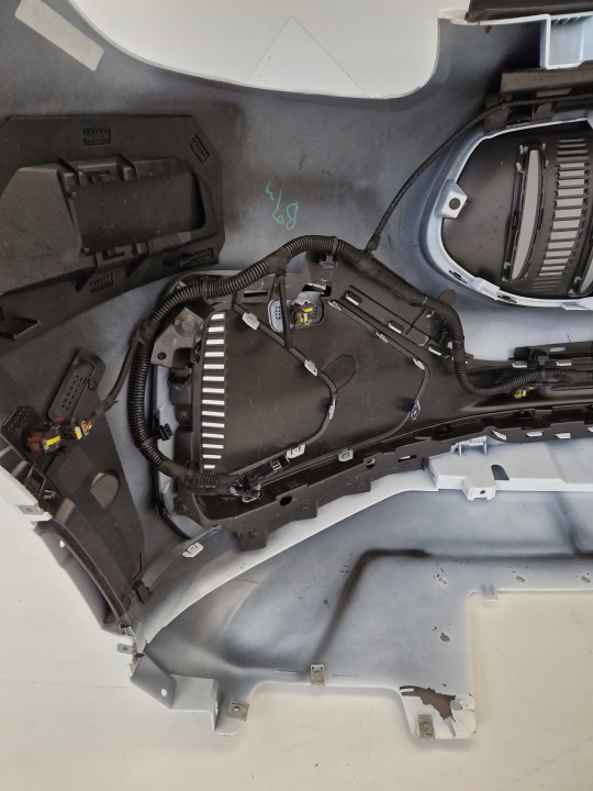 PARE-CHOCS AVANT AVANT MASERATI GRECALE M182 FOLGORE EV 6 PDC ELEKTRYK