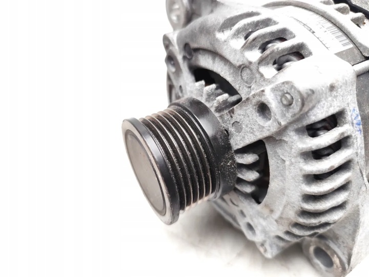 JEEP CHEROKEE ALTERNATEUR 2.0 CRD 4X4 DIESEL 125KW (170 HP) TN104211-8320