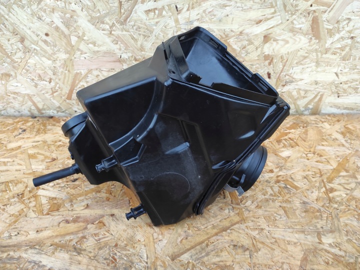 CHÂSSIS FILTRE AIR AUDI A5 8T 8K0133835BF