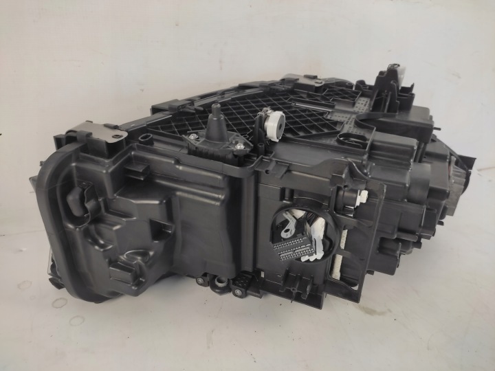 BMW 5 G30 G31 LIFT LCI PHARE GAUCHE AVANT AVANT COMPLET LED 2020-