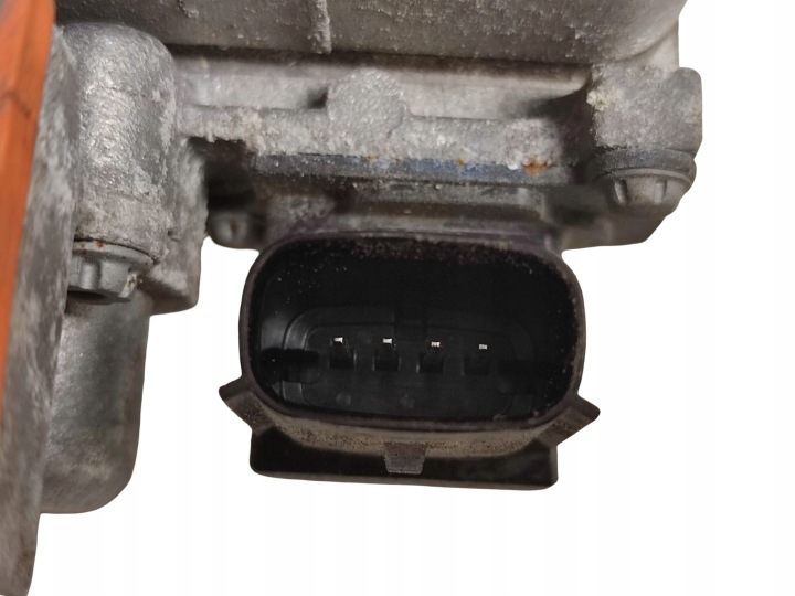 COMPRESSEUR DE CLIMATISATION AVANT FORD EXPLORER VI L1MH19D623