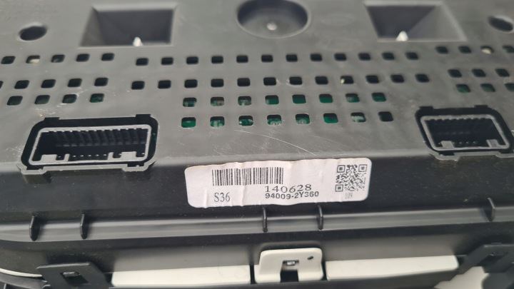 HYUNDAI IX35 10-16R 1.6 GDI COMPTEUR TABLEAU DE BORD 94009-2Y360