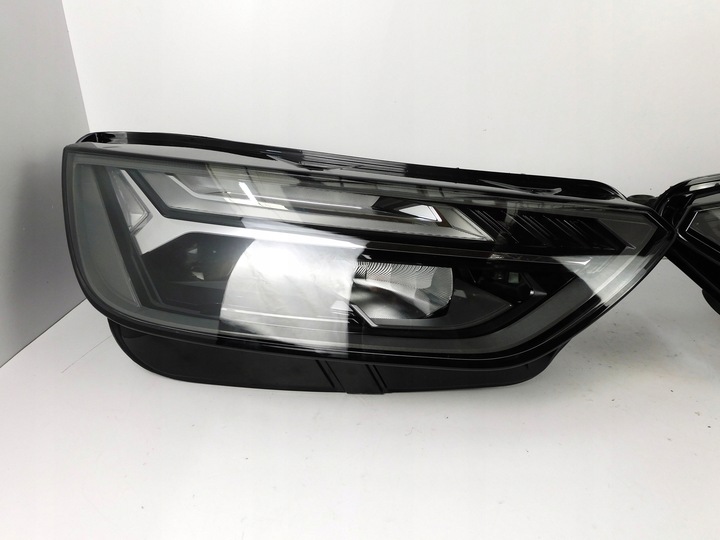 AUDI Q5 80A RESTYLING FARO DERECHA IZQUIERDA COMPLETO DIODO LUMINOSO LED EUROPA 