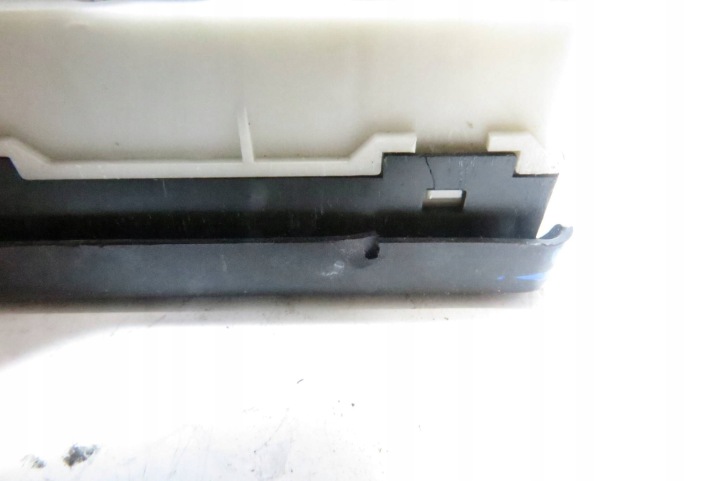 BOÎTE FUSIBLES NISSAN PATHFINDER R51