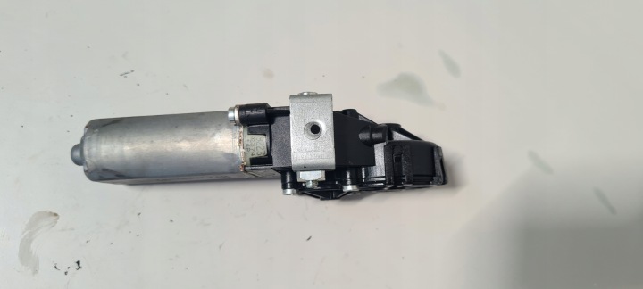 BMW E65 E66 PETIT MOTEUR RÉGLAGES POCHYLU DOSSIER SIÈGES AVANT 0390201972