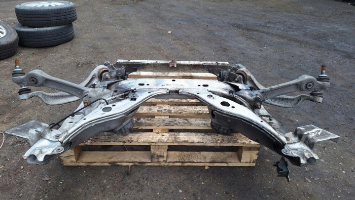 CHÂSSIS AVANT BMW 7 (F01, F02) 6778380 3.0L DIESEL 2012
