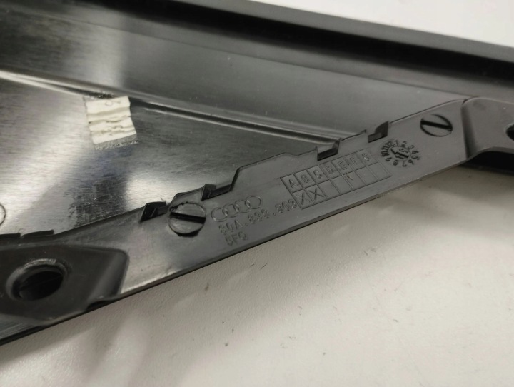 AUDI Q5 SQ5 MOULURE VITRES ARRIÈRE 2020 80A839903