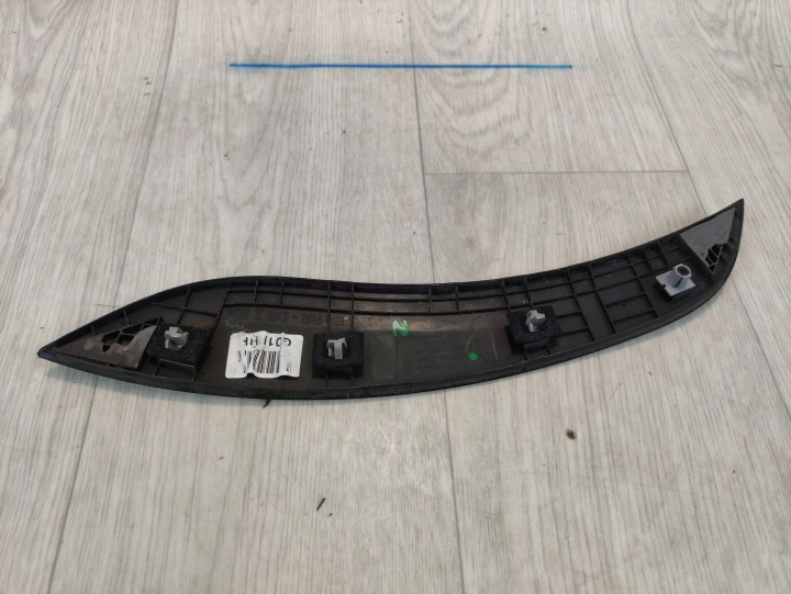 HYUNDAI KONA I 1 MOULURE PORTES DROIT ARRIÈRE 87782J9000