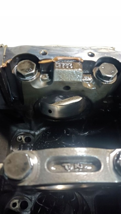 BLOC MOTEUR PEUGEOT CITROEN C5 X7 III 2.2 HDI 4H02 10DZ86