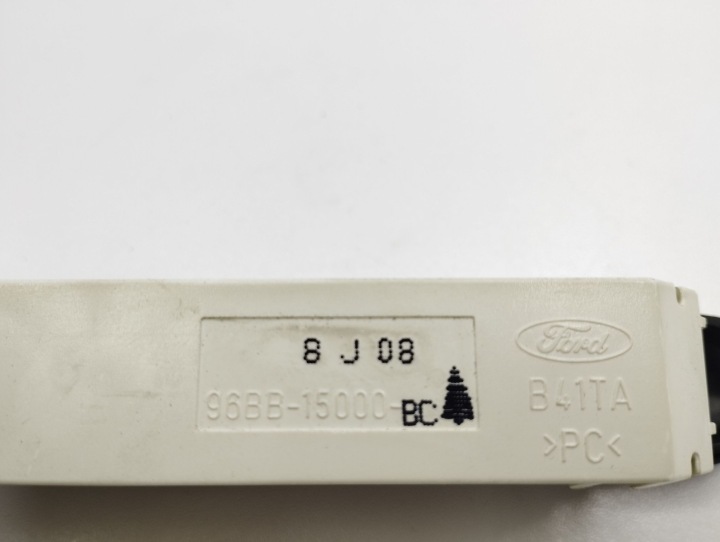 FORD MONDEO MK II 1998 COMPTEUR 96BB15000BC