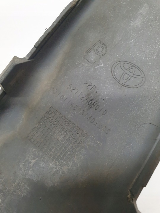 MOULURE DROITE DROIT PARE-CHOCS AVANT PRZEDBNI TOYOTA AYGO I 52712-0H010
