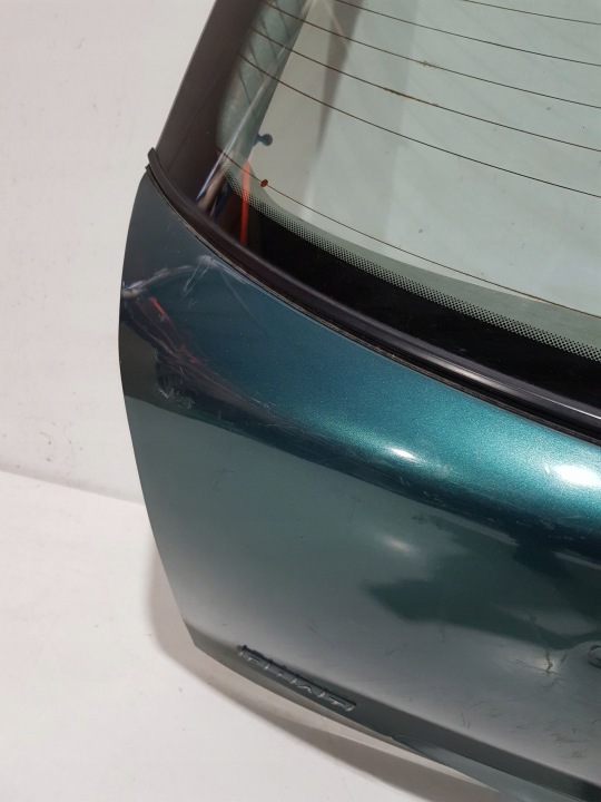 FIAT BRAVO BRAVA 1997 AVEC ARRIÈRE ARRIÈRE COUVERCLES DE COFFRE COUVERCLES DE COFFRE