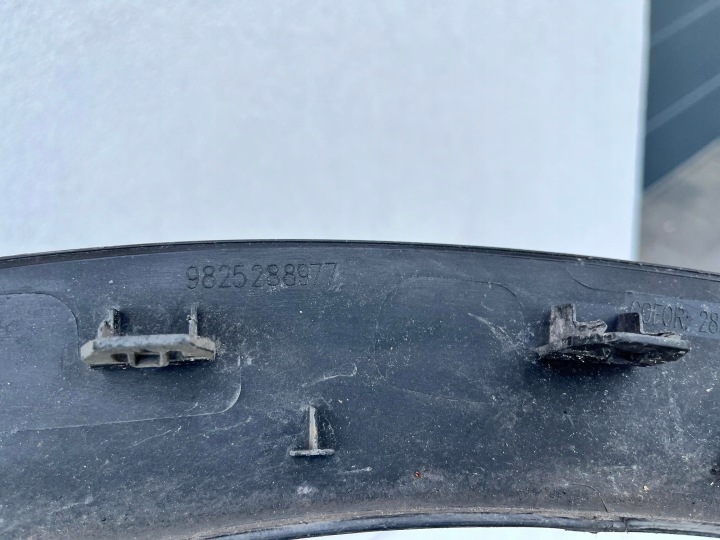 MOULURE SUR AILE AVANT GAUCHE GAUCHE PEUGEOT 3008 II 5008 II 9825288977