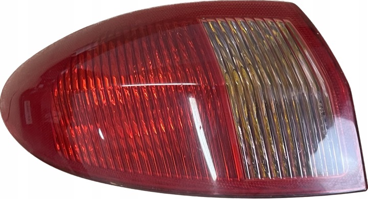 PHARE GAUCHE ARRIÈRE ARRIÈRE ALFA ROMEO 147 00-10R