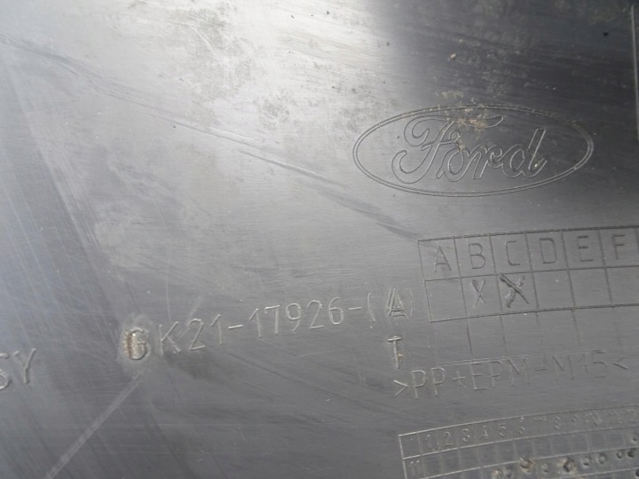 FORD TRANSIT CUSTOM ANGLE PARE-CHOCS DROIT ARRIÈRE