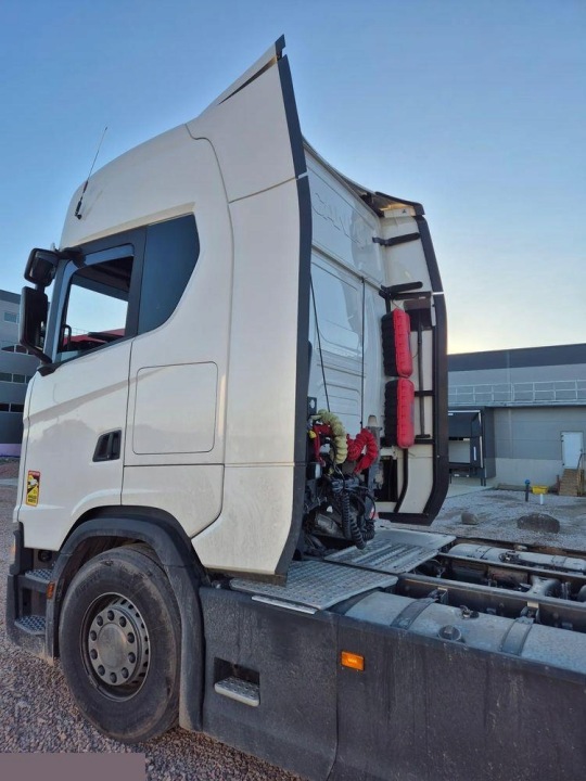 SCANIA R460 EURO 6 SUPER BEZWYPADKOWA CLIMATISATION STATIONNAIRE 460KM 2023R