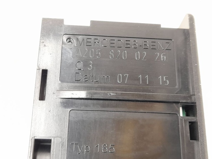 MODULE MMI MERCEDES-BENZ C W205 2058200526
