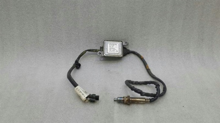 MERCEDES C CLASS W205 LAMBDA CAPTEUR A0009059703 OXYGEN CAPTEUR NOX OM651