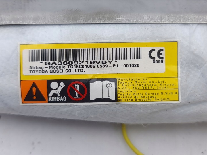 TOYOTA RAV 4 (XA50) 2019 COUSSIN SÉCURITÉ LATÉRALE SIÈGES 0589P1001028