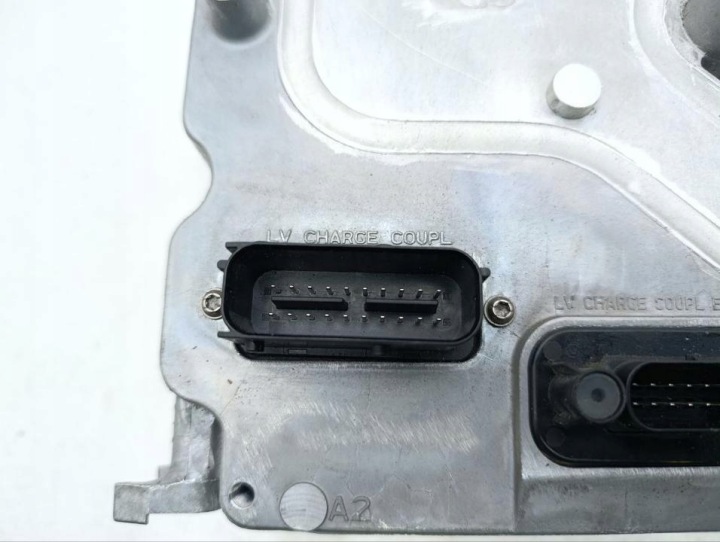 INWERTER AVEC CONVERTISSEUR MERCEDES-BENZ EQE V295 2023 A0009005438