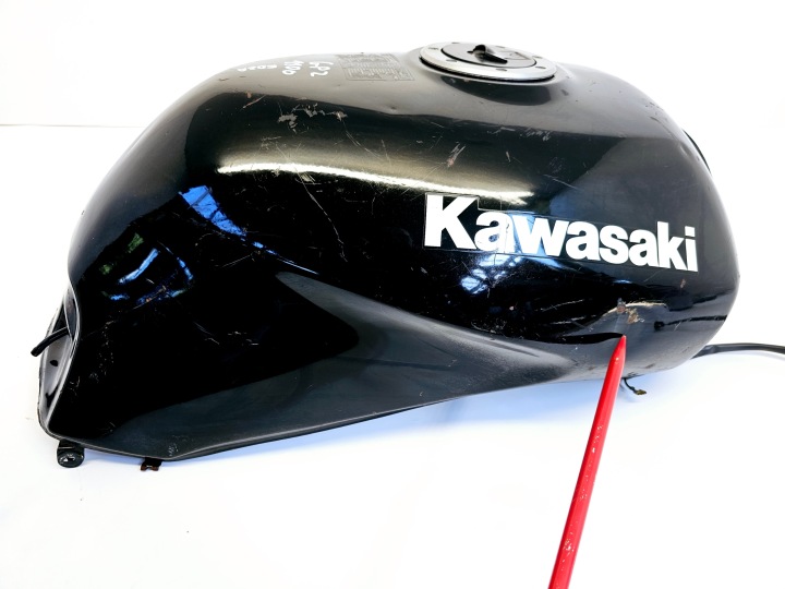 KAWASAKI GPZ 1100 RÉSERVOIR CARBURANTS RÉSERVOIR CARBURANTS