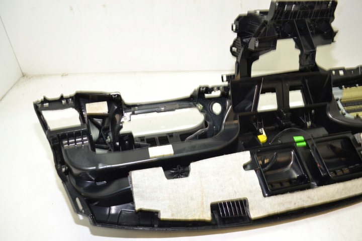 BMW E87 TABLEAU DE BORD EUROPE