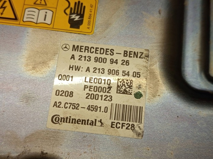 MERCEDES OE A2139009426 E W213 CONVERTISSEUR TENSION FALOWNIK