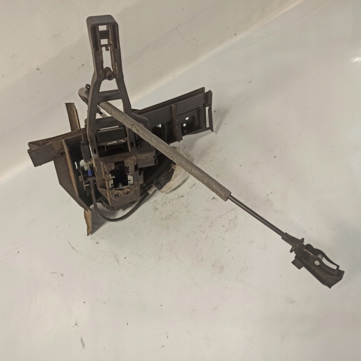 FORD FOCUS MK3 SERRURE DE PORTE DROIT ARRIÈRE BM5AA26412AF BM51-A264A26-AH