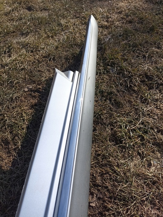 MERCEDES W205 BERLINE MOULURE SEUIL REVÊTEMENT CHROME DROITE 775