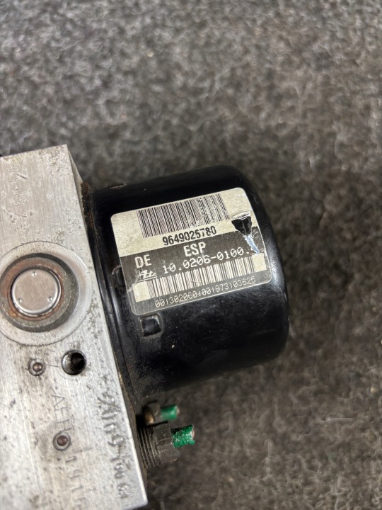 POMPE ABS PEUGEOT 206 00005832E0 9649026780