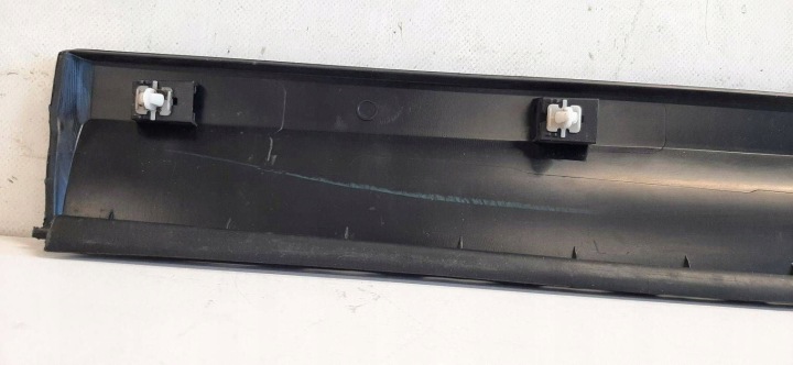 BMW X3 F25 2010-2016 MOULURE PORTES DROITE AVANT 51137205780