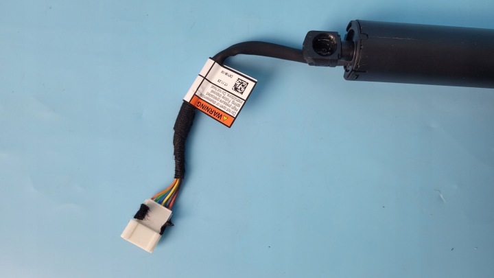 BMW 3' G21 318D 2.0D 24R SERVOMOTEUR COUVERCLES DE COFFRE COUVERCLES DE COFFRE 7453413