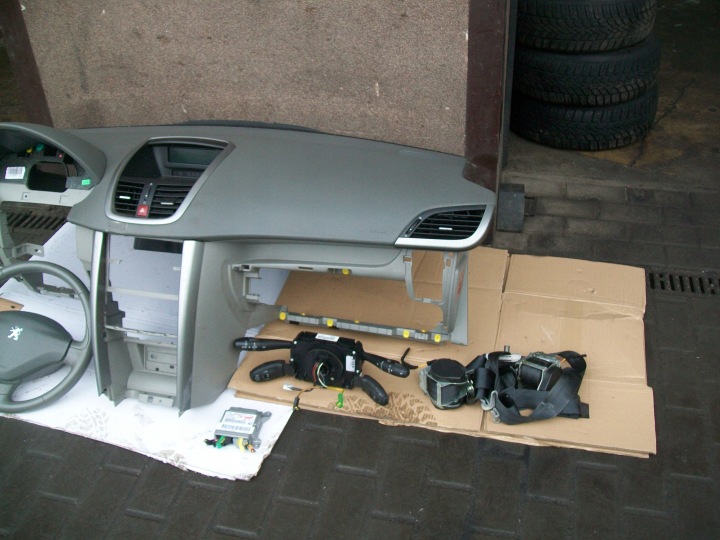 CONSOLE BANDE CAPTEUR AIRBAG PEUGEOT 207
