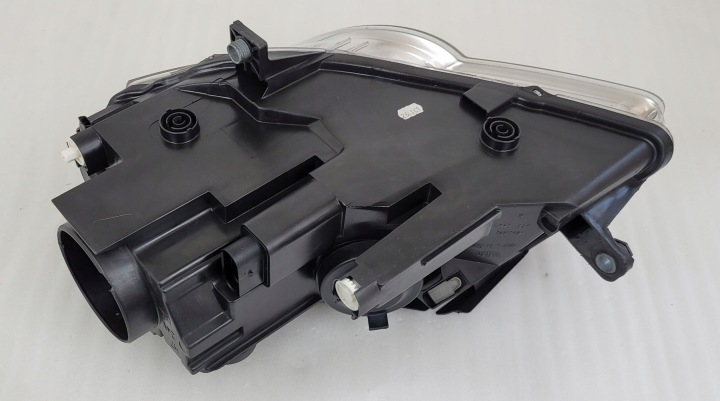 PHARE DROITE AVANT VW PASSAT B6 VI 2005-2010 3C0941006M H7 H7 W5W