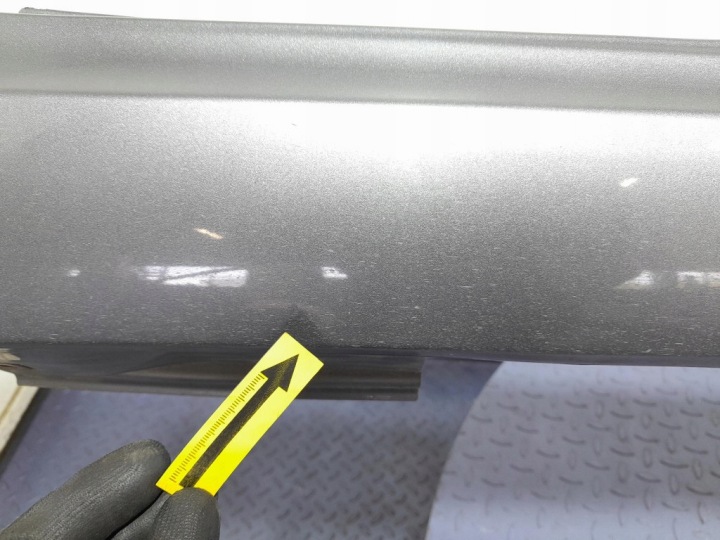 MERCEDES A-KLASA W176 12- HAYON MOULURE SEUIL A2466901440 787