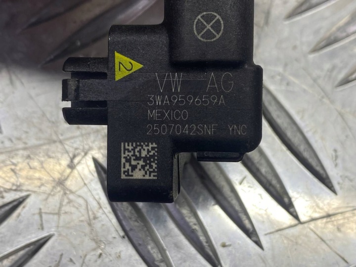 CAPTEUR DE COLLISION AIRBAG CUPRA BORN 3WA959659A