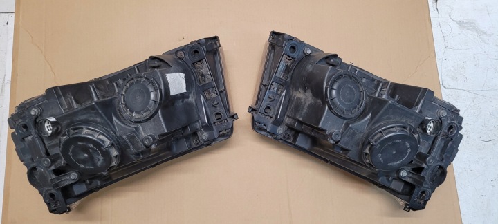 PHARE AVANT DROITE GAUCHE RANGE ROVER SPORT L320 EUROPE XBC501723LZN XBC501733LZN