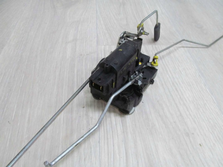 IVECO DAILY IV LIFT 11-14 SERRURE DE PORTE GAUCHE AVANT AVANT