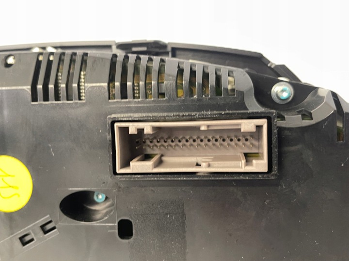 AUDI A5 S5 8T 4.2FSI COMPTEUR TABLEAU DE BORD EUROPE 8T0920931E