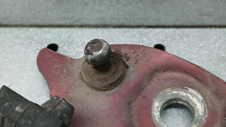CHARNIÈRE CAPOTS VOLVO S60 I 03R