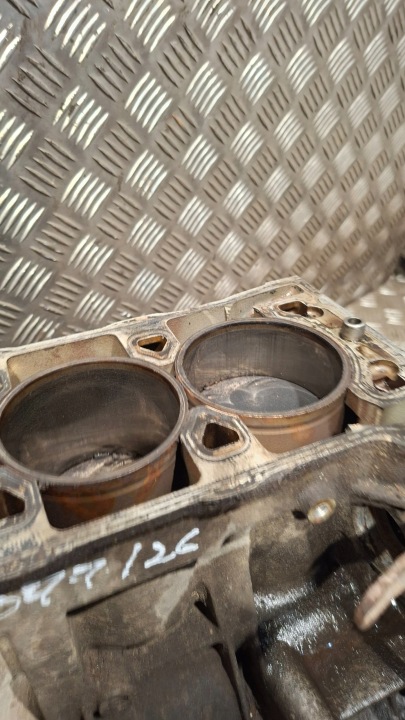 BLOC MOTEUR AVEC ARBRE I TLOKAMI LAND ROVER FREELANDER 1.8 18K4FN