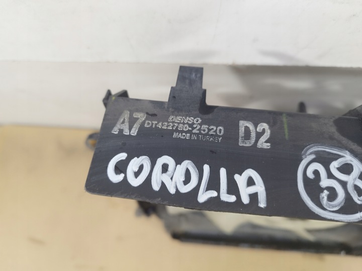 VENTILATEURS DE RADIATEUR 2.2 D4D TOYOTA COROLLA VERSO II 2004-2009