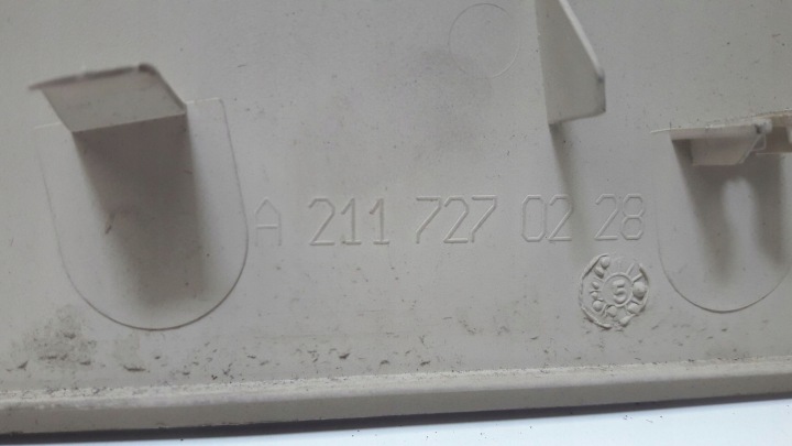 AUTRE PIÈCE INTÉRIEUR MERCEDES-BENZ E W211 A2117270228