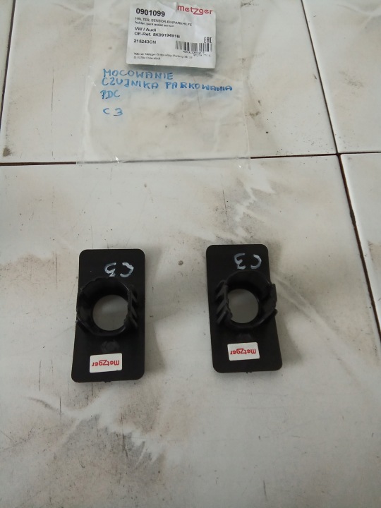 FIXATION CAPTEUR STATIONNEMENT PDC VW AUDI 5K0919491B