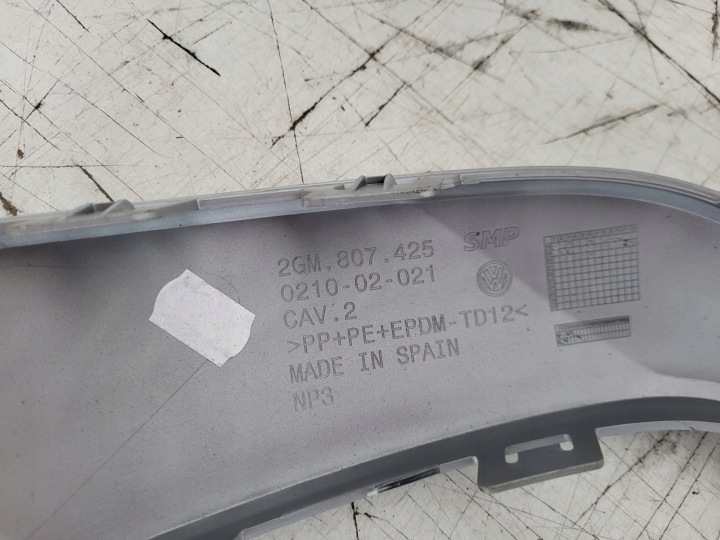 VW T-CROSS MOULURE PARE-CHOCS ARRIÈRE 2GM807425