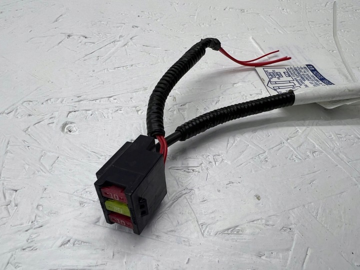 LEXUS NX 2020 PLUS SERRE-CÂBLE FIL BATTERIE