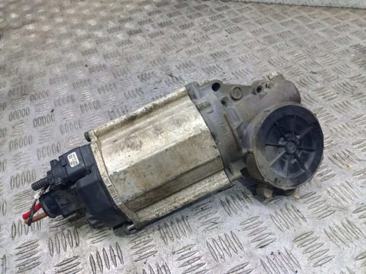 VOLKSWAGEN JETTA VI MOTEUR CRÉMAILLÈRE DE DIRECTION 1K0909144M