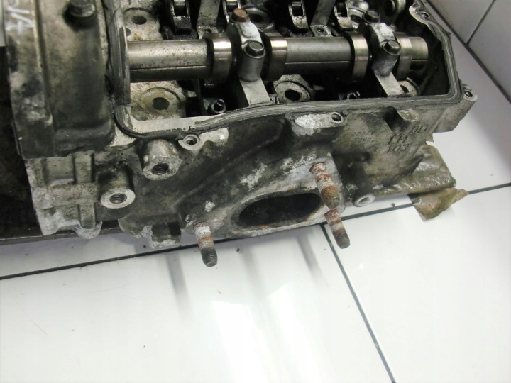SUBARU 2.0D CULASSE MOTEUR GAUCHE T20DLH103